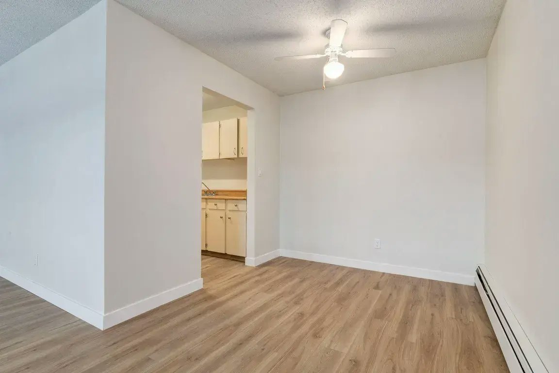 113-35 Glengrove Close SW, Calgary, AB, T3E 6T1 - 14