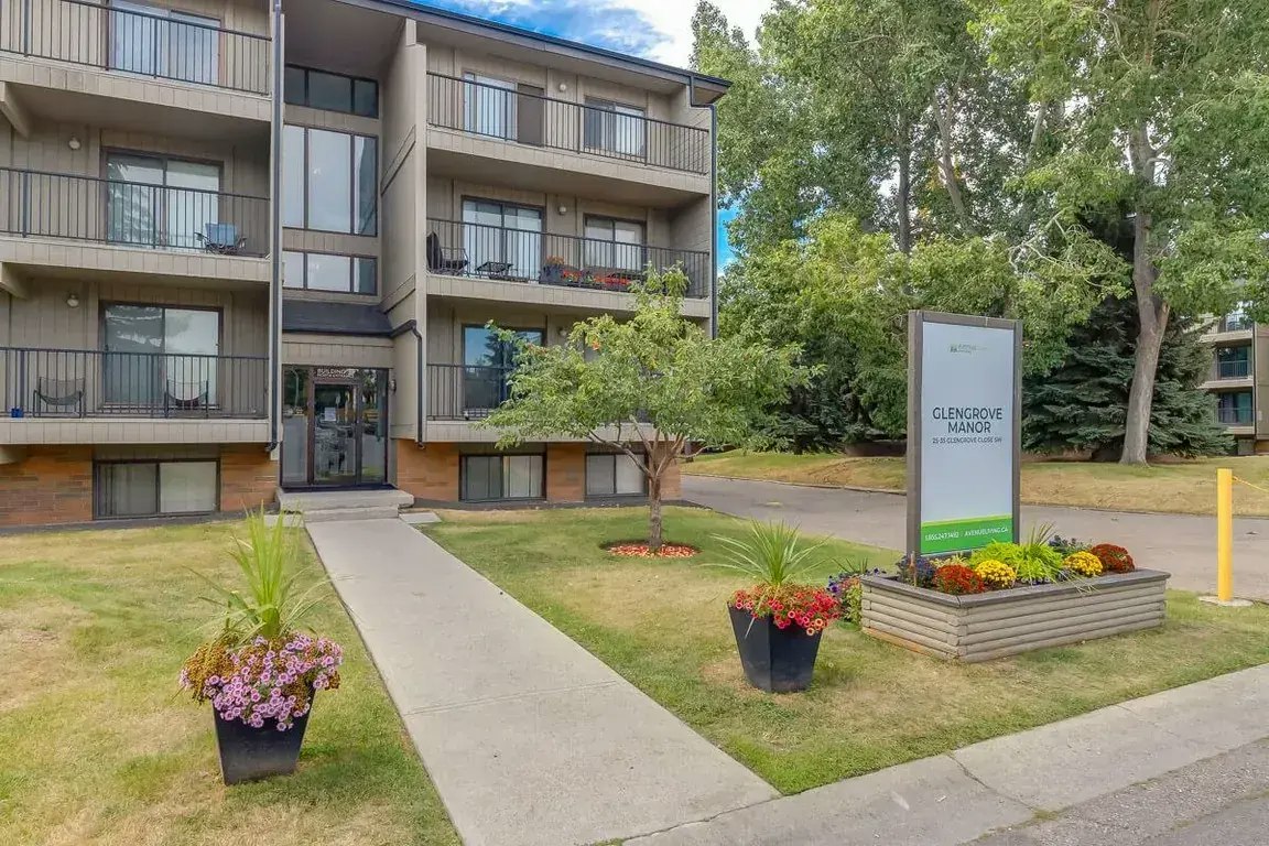 113-35 Glengrove Close SW, Calgary, AB, T3E 6T1 - 30