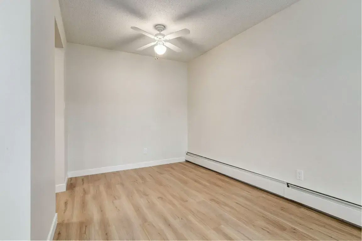 113-35 Glengrove Close SW, Calgary, AB, T3E 6T1 - 15