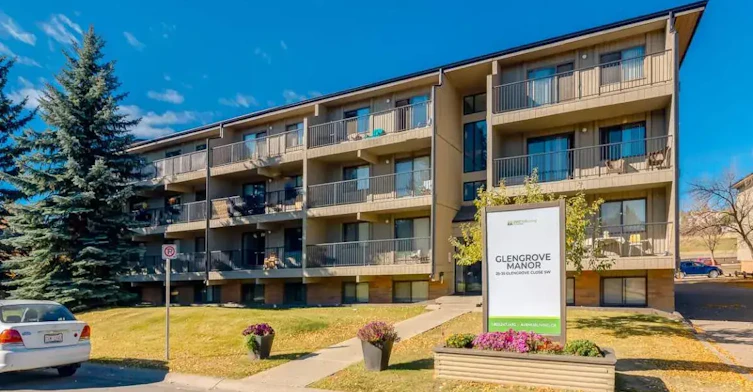 103-35 Glengrove Close SW, Calgary, AB, T3E 6T1 - 29