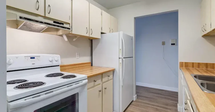 103-35 Glengrove Close SW, Calgary, AB, T3E 6T1 - 11