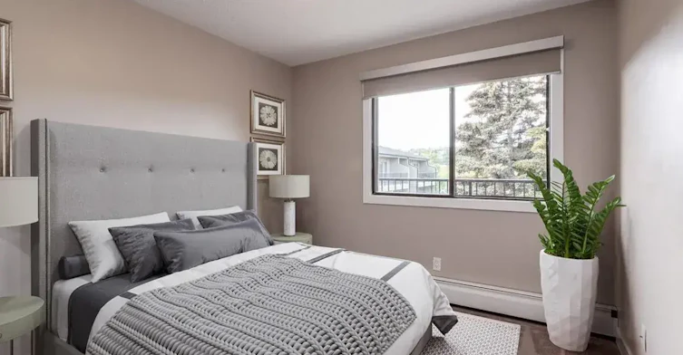 408-35 Glengrove Close SW, Calgary, AB, T3E 6T1 - 4