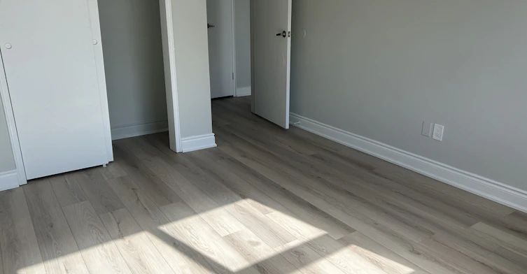 384 St Paul Street, Burlington, ON, L7R 3K4 - 8