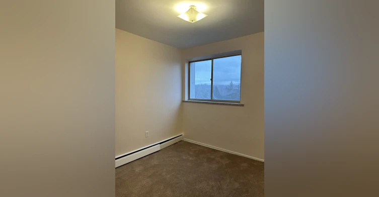 2095 Prospect Street, Burlington, ON, L7R 1Z5 - 5