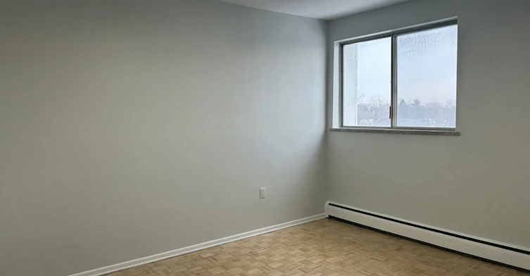 2095 Prospect Street, Burlington, ON, L7R 1Z5 - 6