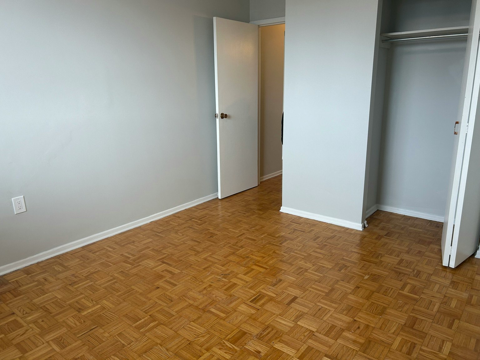 2095 Prospect Street, Burlington, ON, L7R 1Z5 - 6