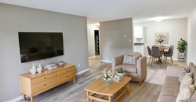 14831 104 Avenue, Surrey, BC, V3R 1M5 - 10