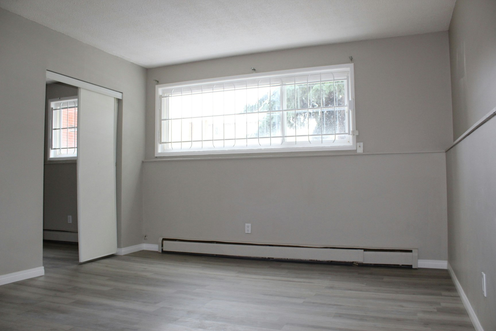 12220 82 Street NW, Edmonton, AB, T5B 2X1 - 16