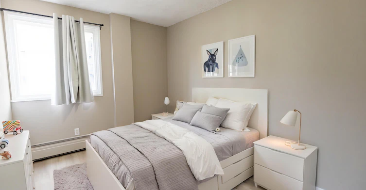 205 Heritage Drive SE, Calgary, AB, T2H 2J8 - 8