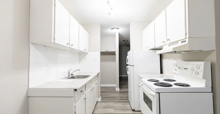1419 17 Avenue NW, Calgary, AB, T2M 0R4 - 16