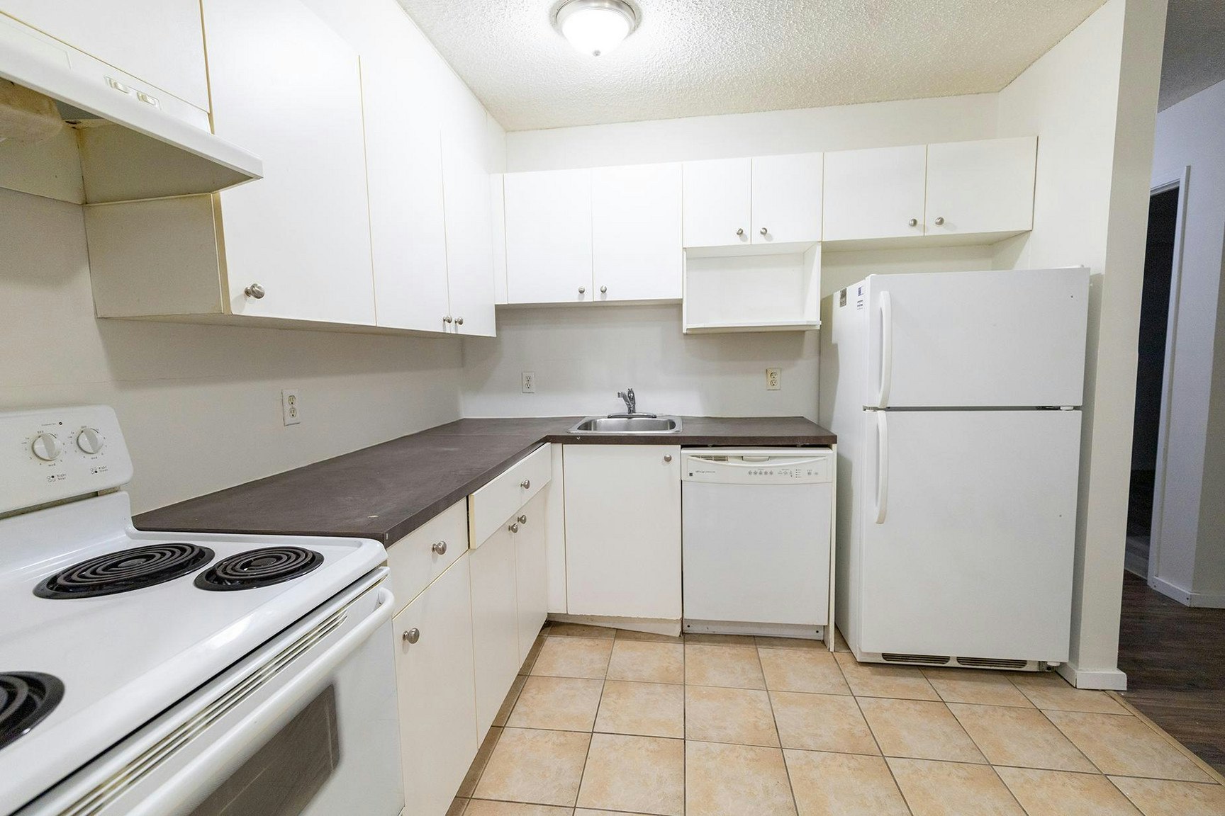 216 Doverglen Crescent SE, Calgary, AB, T2B 2S7 - 10