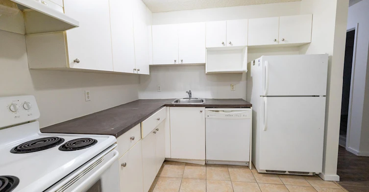 216 Doverglen Crescent SE, Calgary, AB, T2B 2S7 - 10