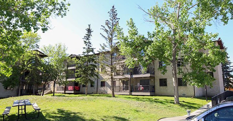 360 Falshire Drive NE, Calgary, AB, T3J 2G3 - 24