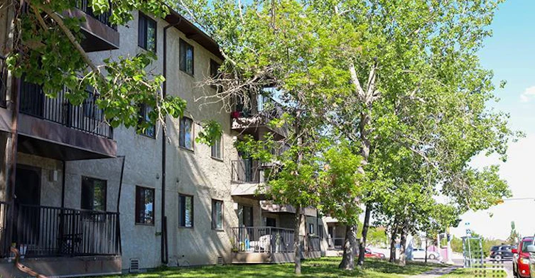 360 Falshire Drive NE, Calgary, AB, T3J 2G3 - 20