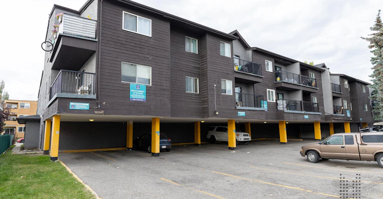4646 73 Street NW, Calgary, AB, T3B 2M4 - 16