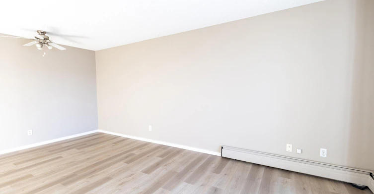 4646 73 Street NW, Calgary, AB, T3B 2M4 - 12
