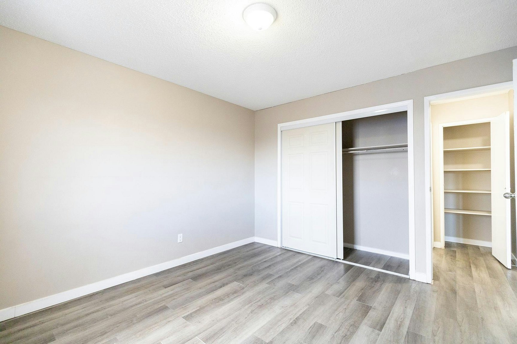 412 Huntsville Crescent NW, Calgary, AB, T2K 5E1 - 22