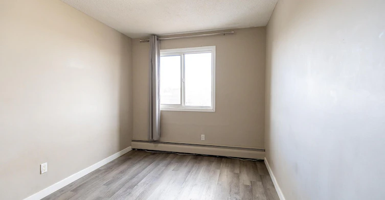 412 Huntsville Crescent NW, Calgary, AB, T2K 5E1 - 23