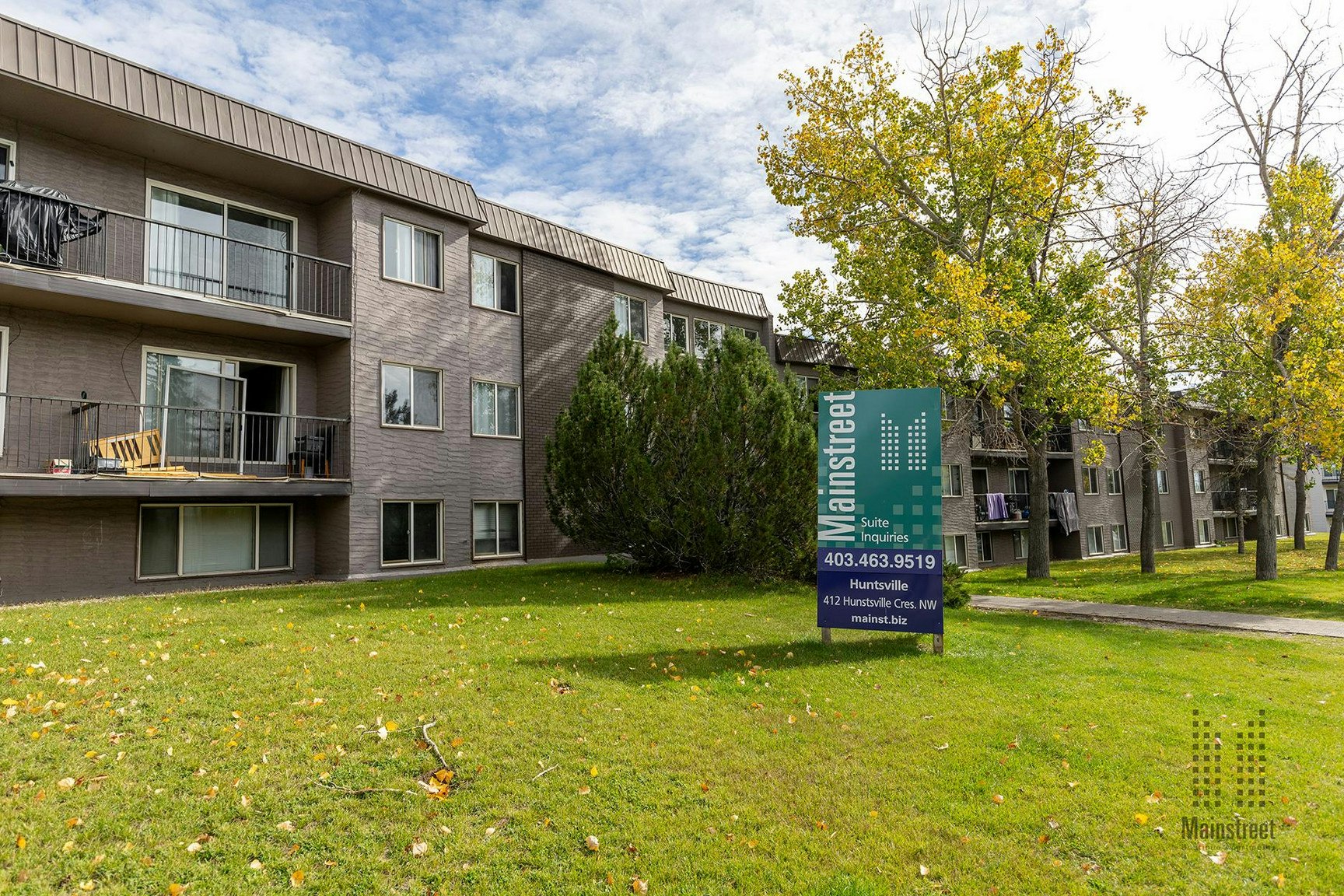 412 Huntsville Crescent NW, Calgary, AB, T2K 5E1 - 10