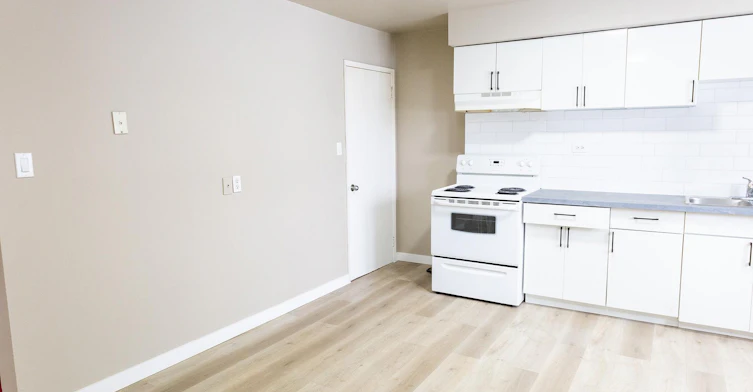 1300 41 Street SE, Calgary, AB, T2A 1K6 - 21