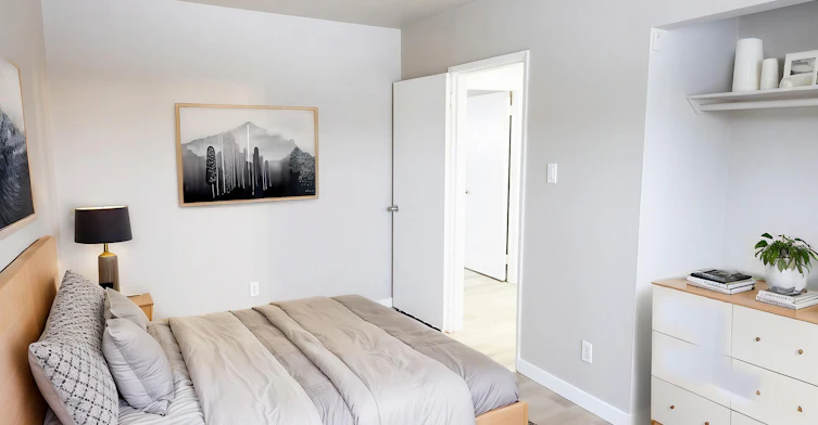 1300 41 Street SE, Calgary, AB, T2A 1K6 - 11