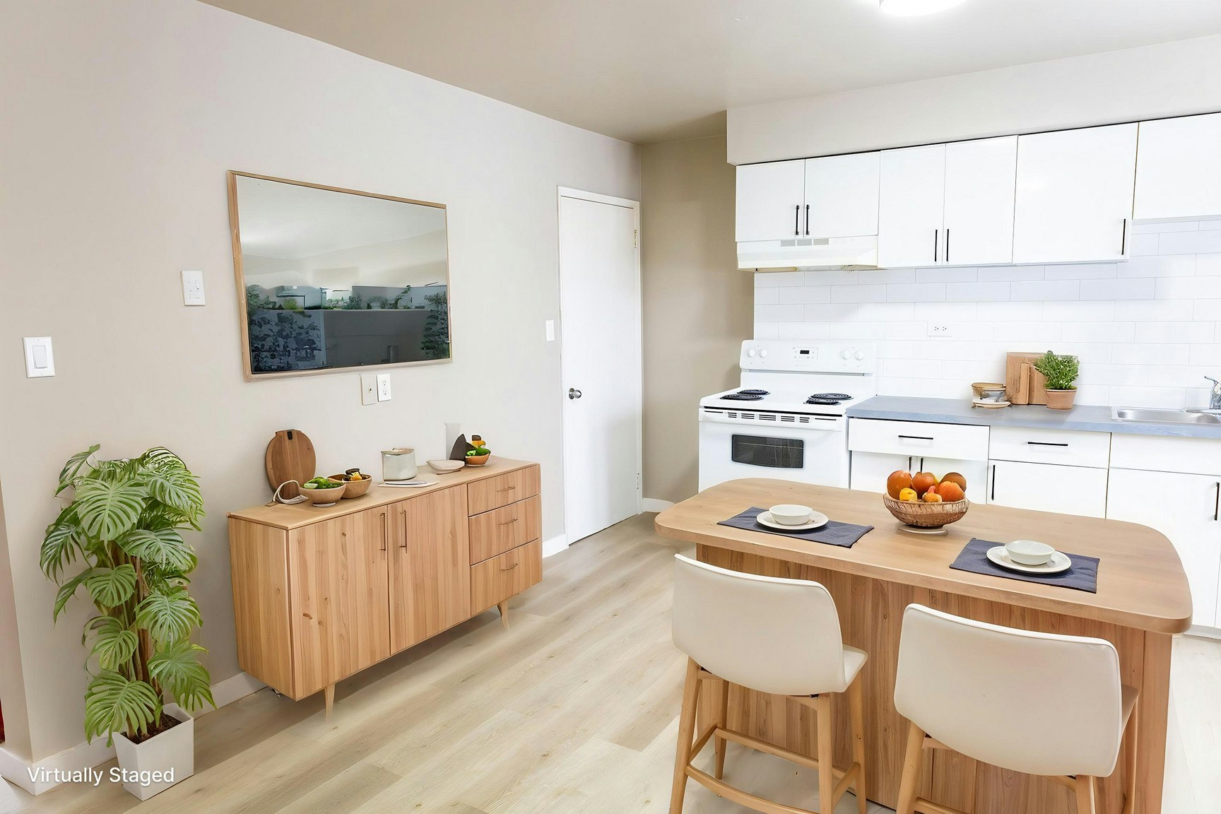 1300 41 Street SE, Calgary, AB, T2A 1K6 - 4