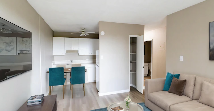 1611 23 Avenue SW, Calgary, AB, T2T 0V1 - 5