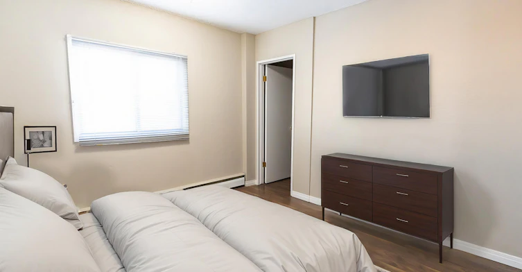 211 14 Avenue SW, Calgary, AB, T2R 0M2 - 12