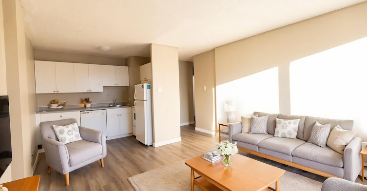 211 14 Avenue SW, Calgary, AB, T2R 0M2 - 4