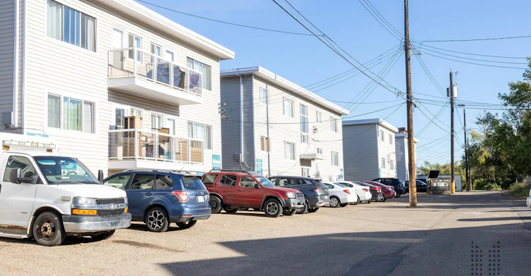 9315 Jasper Avenue NW, Edmonton, AB, T5H 4L8 - 14