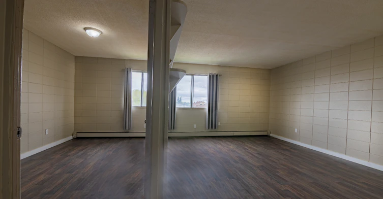 10040 152 Street NW, Edmonton, AB, T5P 1X7 - 15