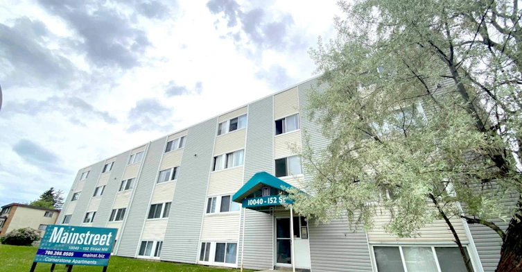 10040 152 Street NW, Edmonton, AB, T5P 1X7 - 11