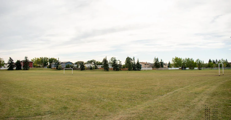 3147 151 Avenue NW, Edmonton, AB, T5Y 3B4 - 12