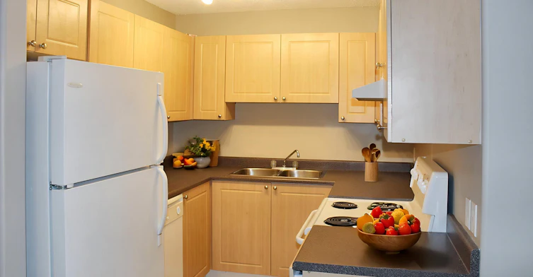 3147 151 Avenue NW, Edmonton, AB, T5Y 3B4 - 4