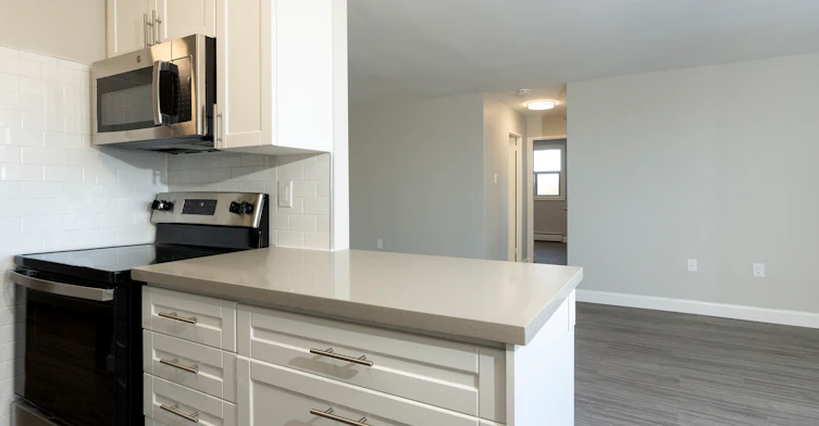 297-815-297 Base Line Road West, London, ON, N6J 1W4 - 6