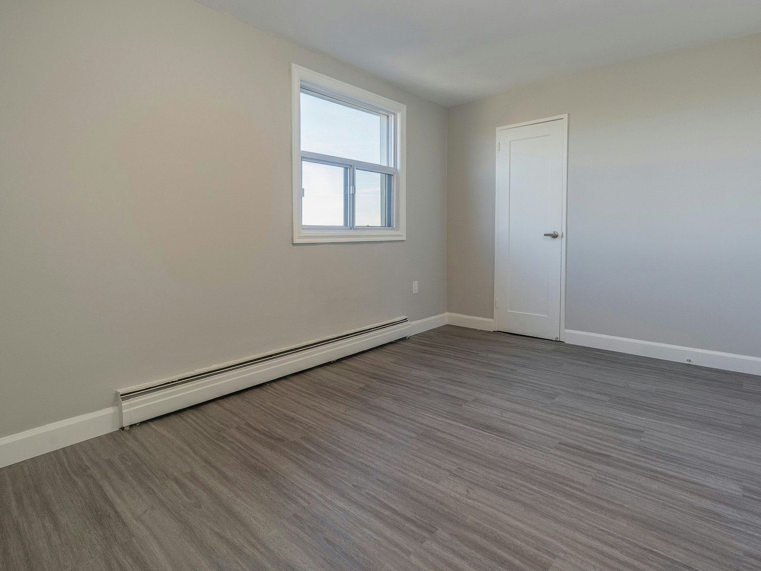297-815-297 Base Line Road West, London, ON, N6J 1W4 - 16