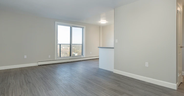 297-815-297 Base Line Road West, London, ON, N6J 1W4 - 9