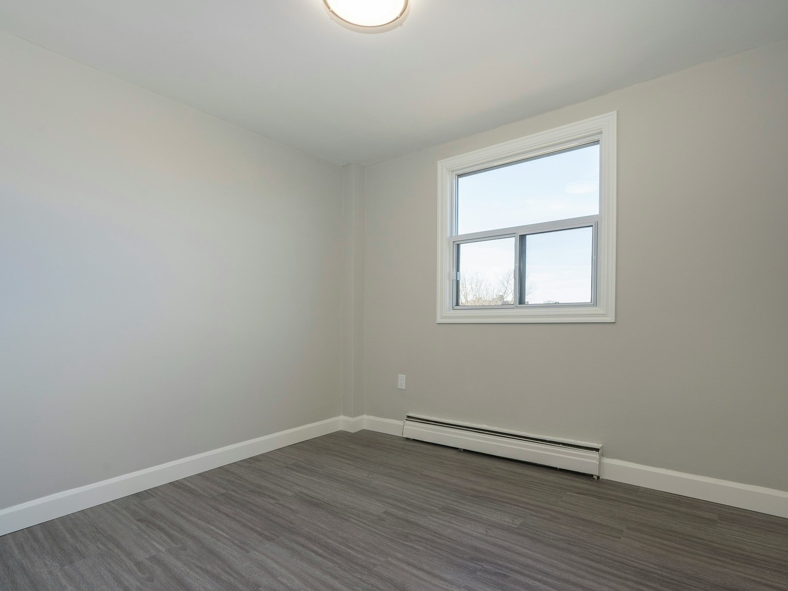 301-709-297 Base Line Road West, London, ON, N6J 1W4 - 17