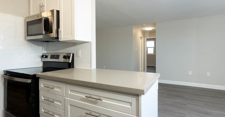 301-615-297 Base Line Road West, London, ON, N6J 1W4 - 6