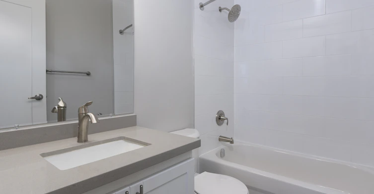 301-516-297 Base Line Road West, London, ON, N6J 1W4 - 14