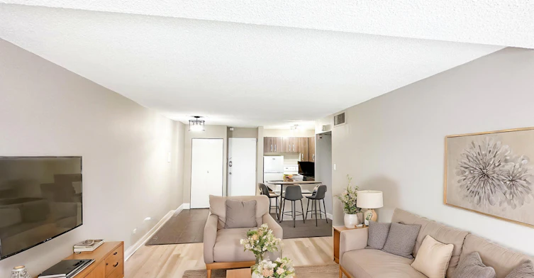 10020 103 Avenue NW, Edmonton, AB, T5J 0G8 - 27