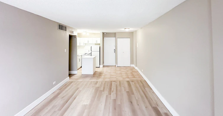 10020 103 Avenue NW, Edmonton, AB, T5J 0G8 - 3
