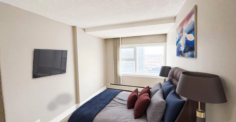 10020 103 Avenue NW, Edmonton, AB, T5J 0G8 - 28