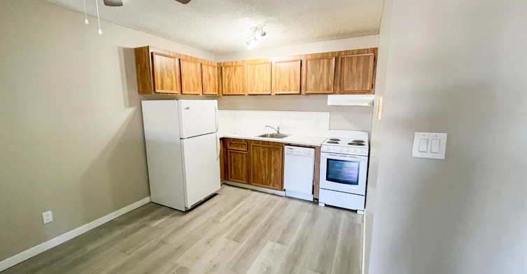 906 Duchess Street, Saskatoon, SK, S7K 6K3 - 13