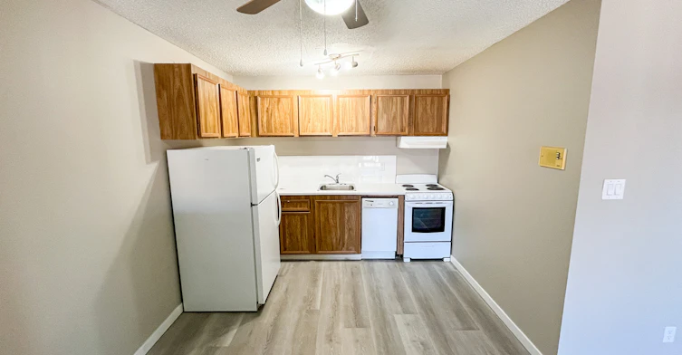 906 Duchess Street, Saskatoon, SK, S7K 6K3 - 14