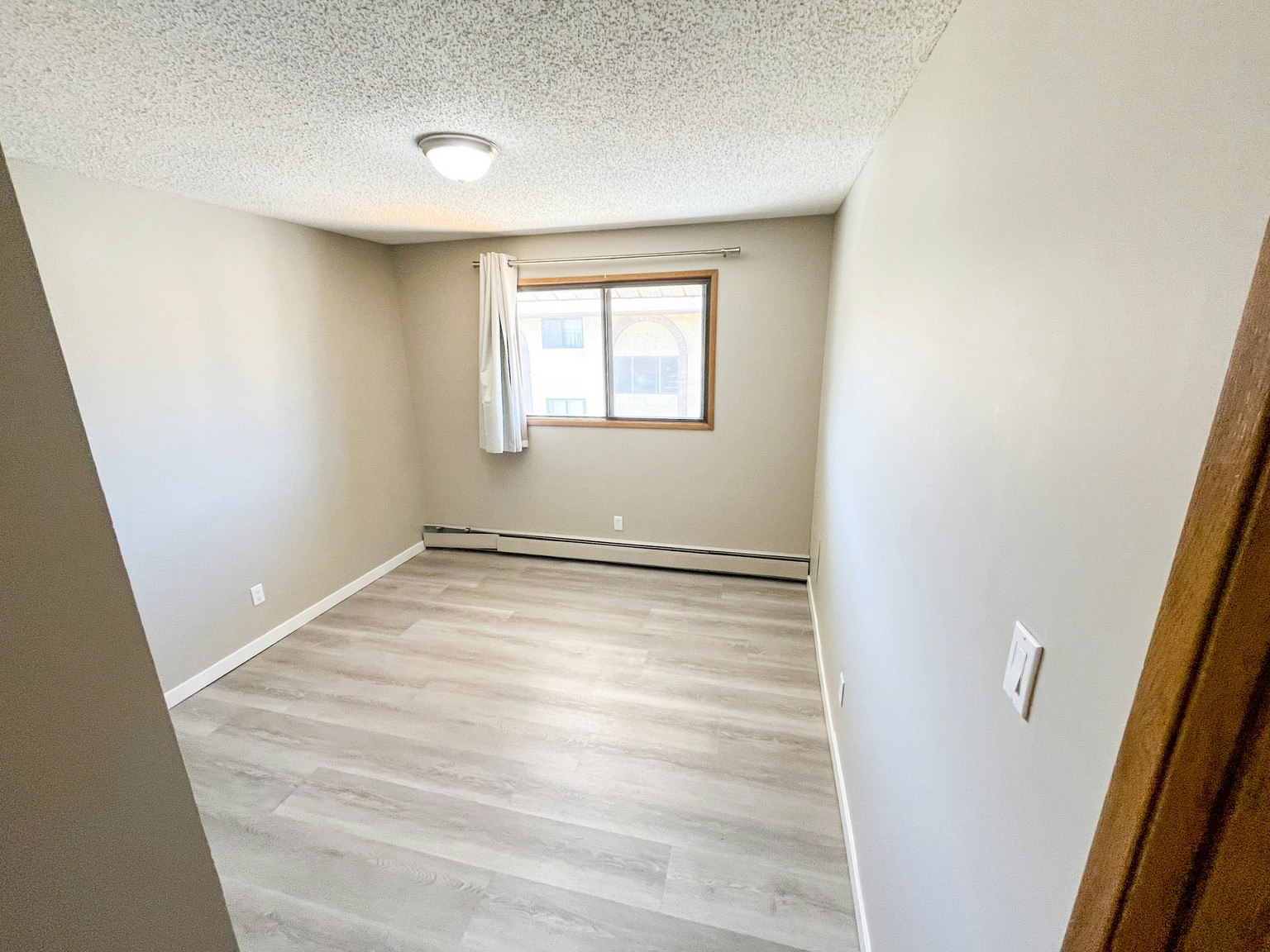 906 Duchess Street, Saskatoon, SK, S7K 6K3 - 18