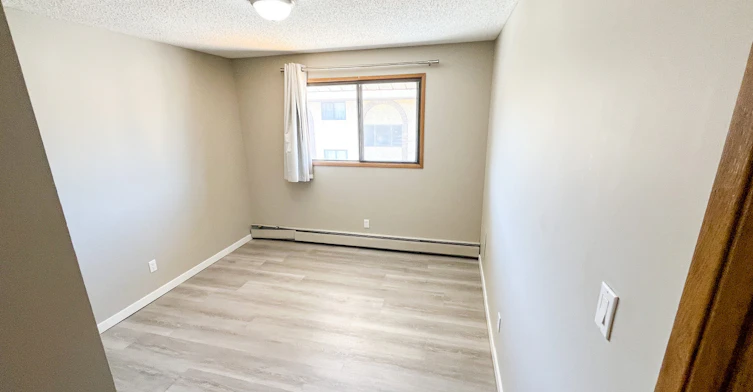 906 Duchess Street, Saskatoon, SK, S7K 6K3 - 18