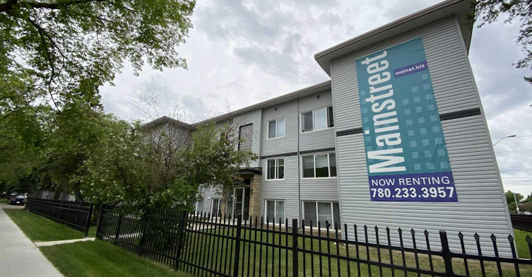 127 Street NW, Edmonton, AB, T5M 0V7 - 11