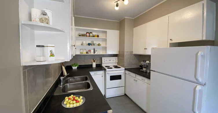 127 Street NW, Edmonton, AB, T5M 0V7 - 6