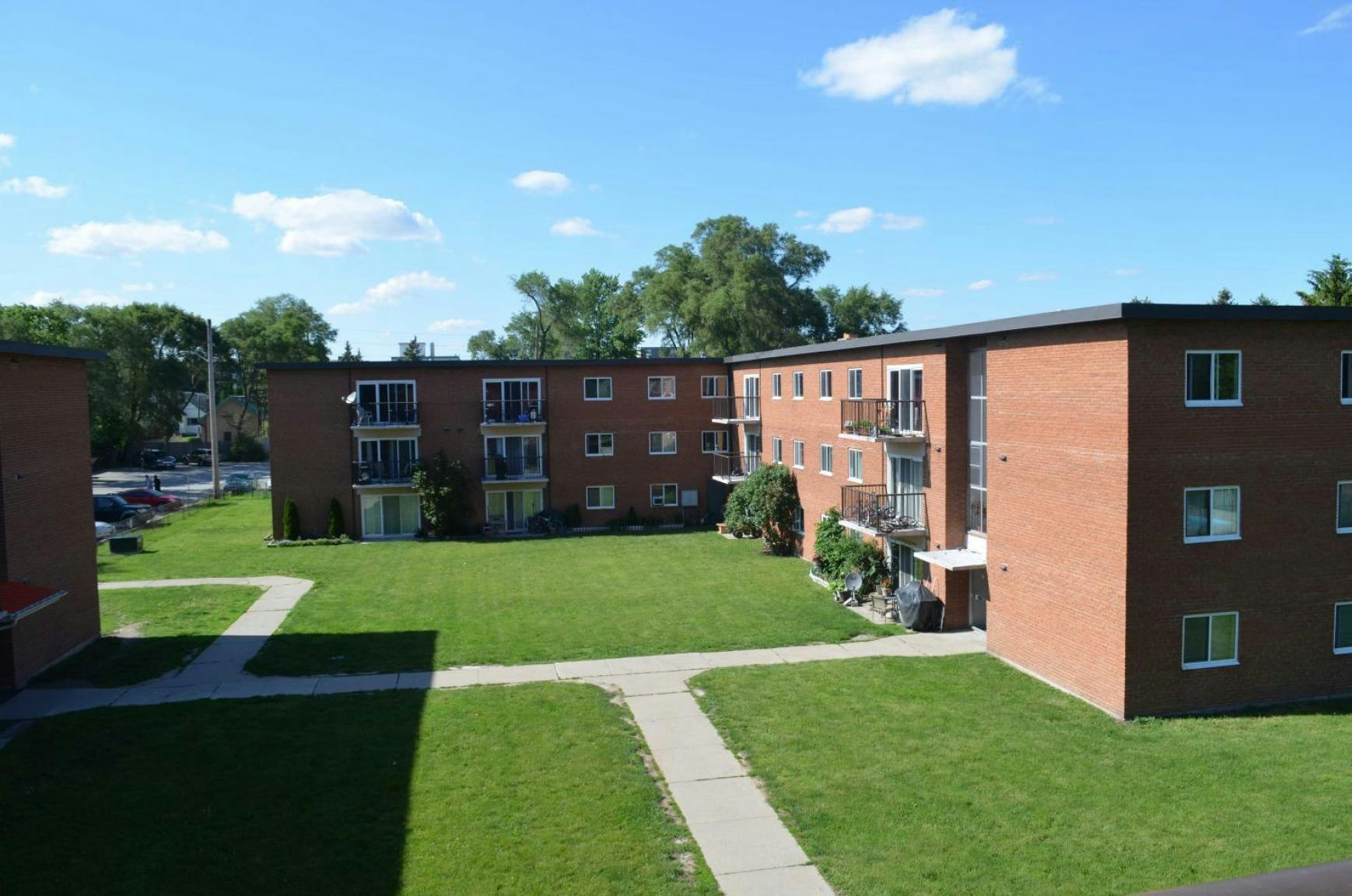 629 Huron Street, London, ON, N5Y 4J7